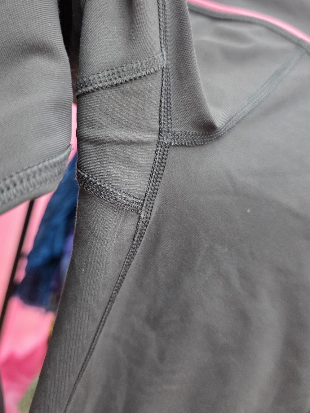 lululemon athletica High-Rise Charcoal Cropped Leggings with Pink Coral Sz 4 - Picture 8 of 12